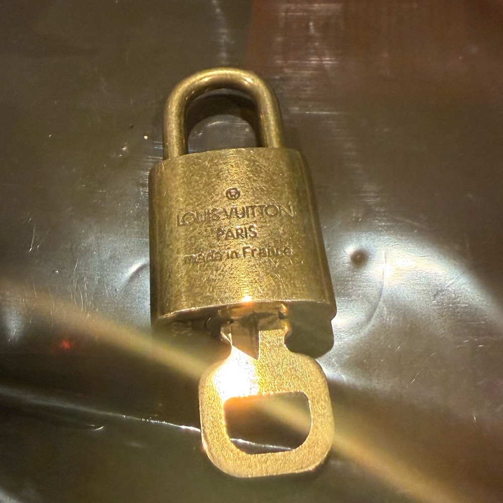 Louis Vuitton Gold Padlock and Key #322 - Picture 8 of 16